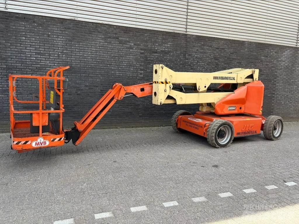 JLG E450AJ Plataforma de trabajo articulada