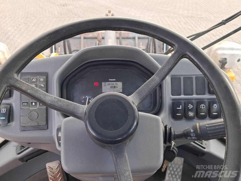 Volvo L 30 G Cargadoras sobre ruedas