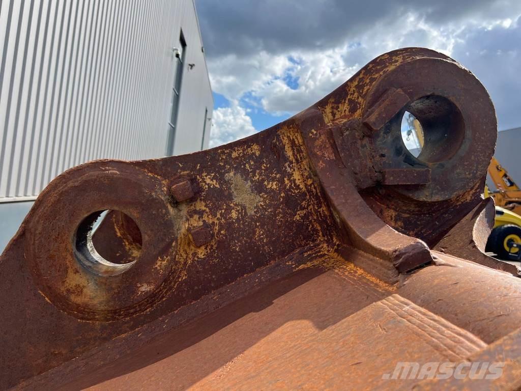  Onbekend Riekbak Cucharones