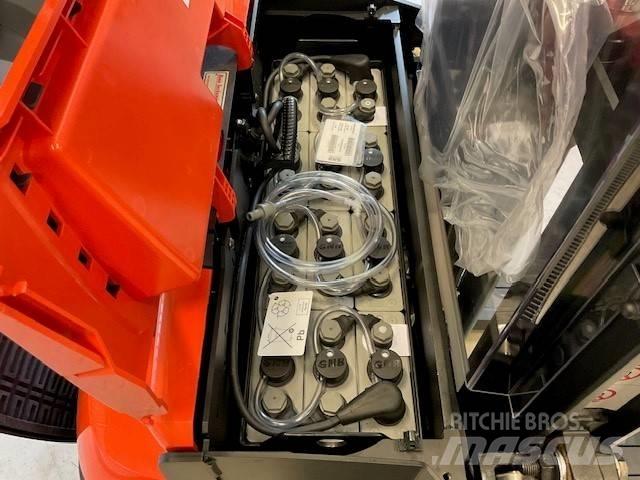 Toyota SWE 120 L Apiladores eléctricos