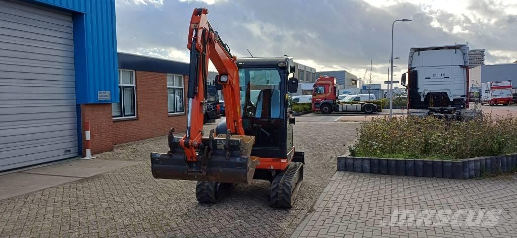 Kubota U 27-4 Mini excavadoras < 7t