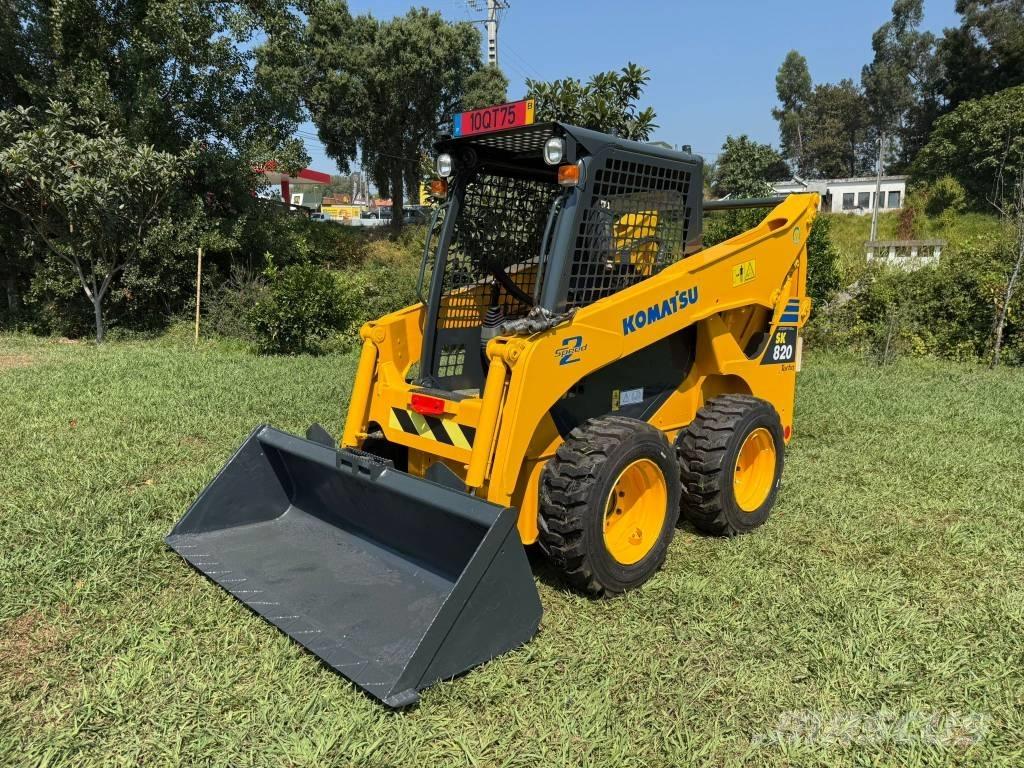 Komatsu SK 820 Minicargadoras
