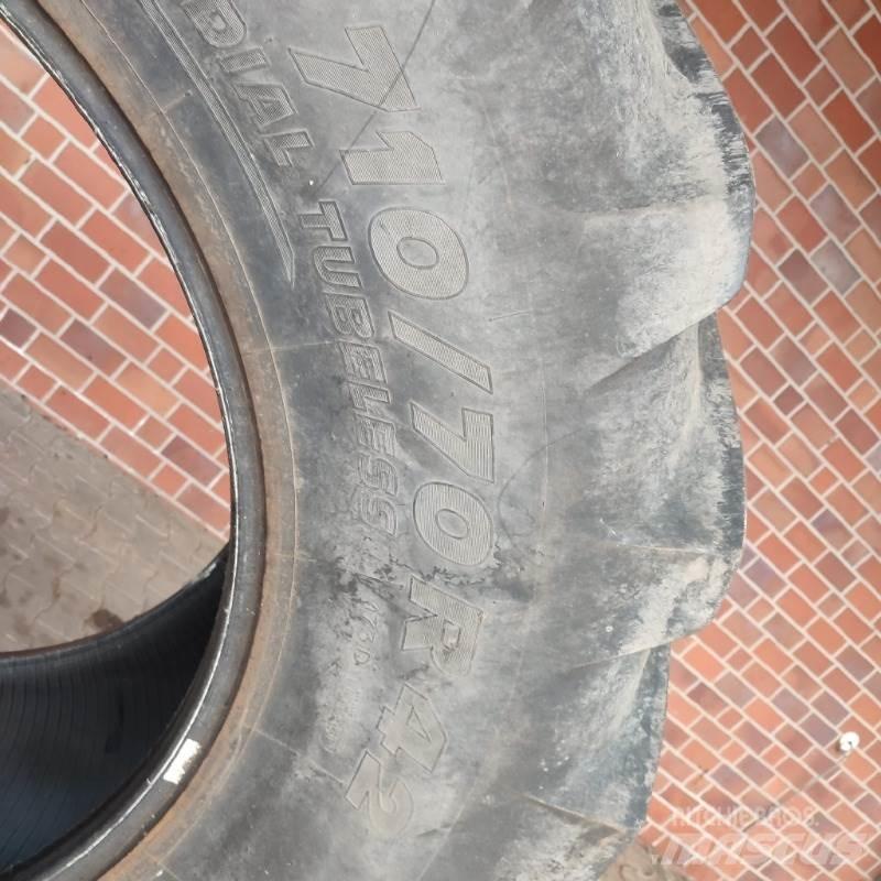 Michelin 710/70R42 Neumáticos, ruedas y llantas