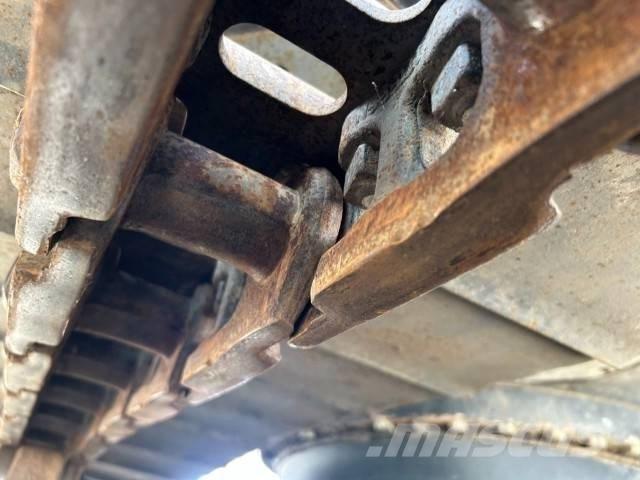 Hitachi ZX 135 US-6 Excavadoras de cadenas