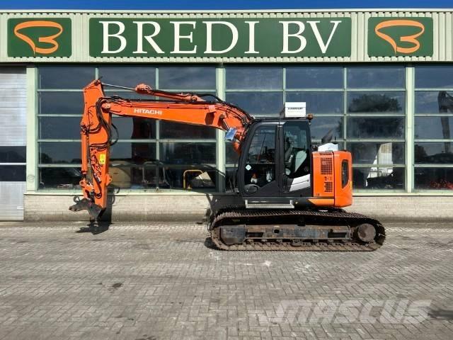 Hitachi ZX 135 US-6 Excavadoras de cadenas