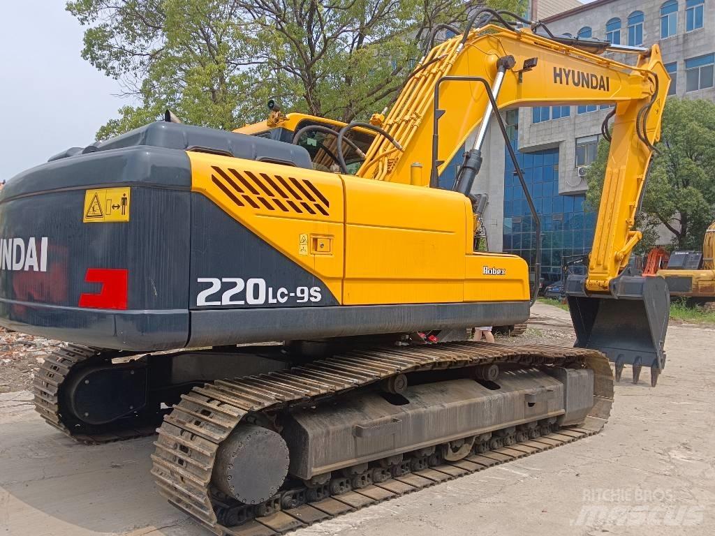 Hyundai R220LC-9S Excavadoras de cadenas
