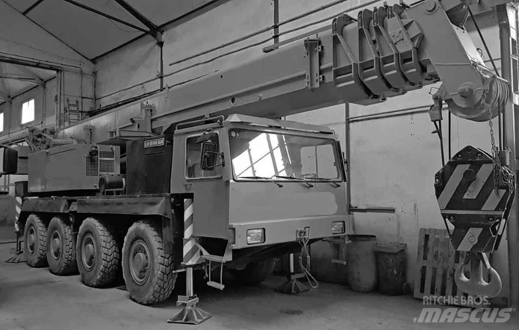 Liebherr LTM 1070 Grúas todo terreno