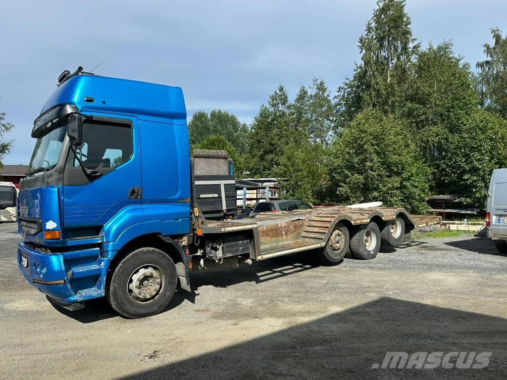 Sisu E11 Camiones de transporte de maquinaria forestal