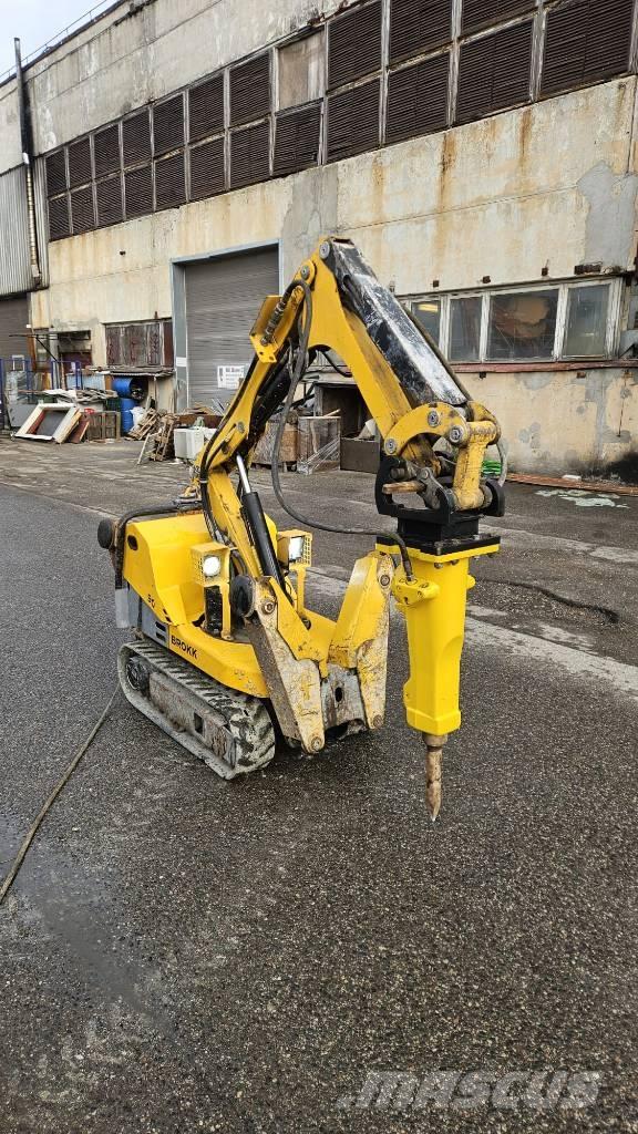 Brokk 90 Excavadoras de demolición