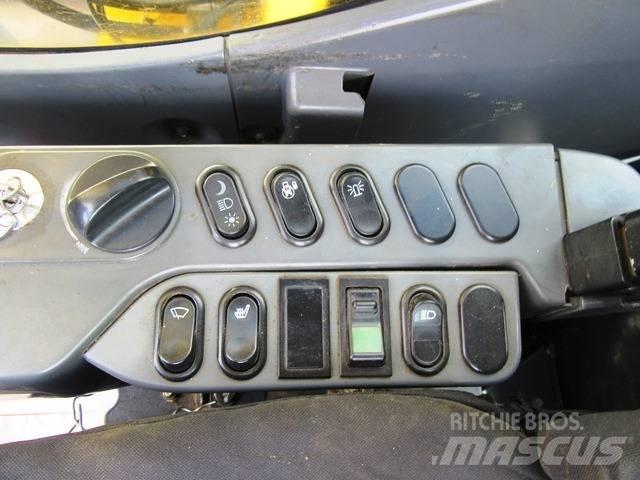 Komatsu PC 210 LC-8 Excavadoras de cadenas