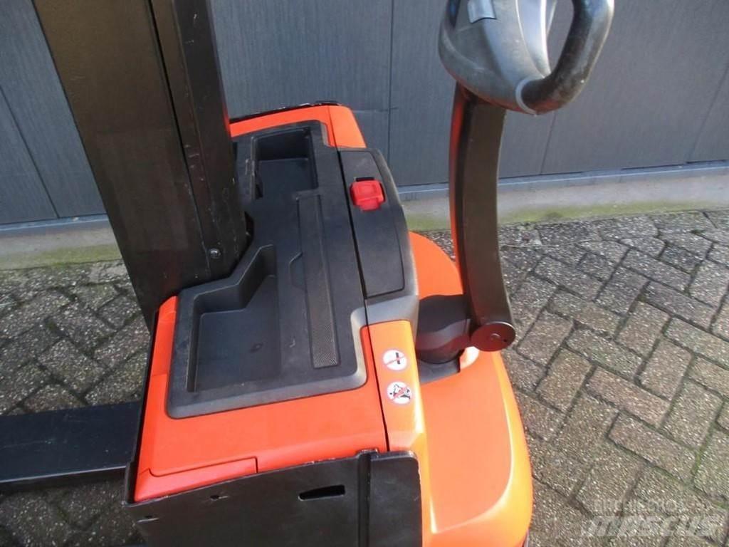 BT SWE 080L Apiladores eléctricos
