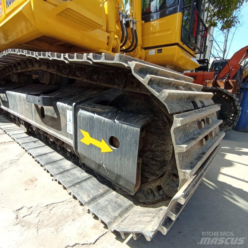 Komatsu PC 200-8N1 Excavadoras de cadenas