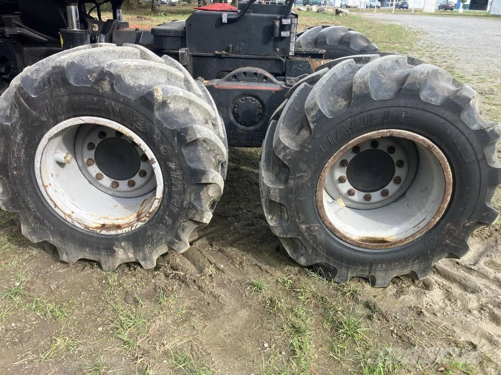 Komatsu 931 XC Cosechadoras