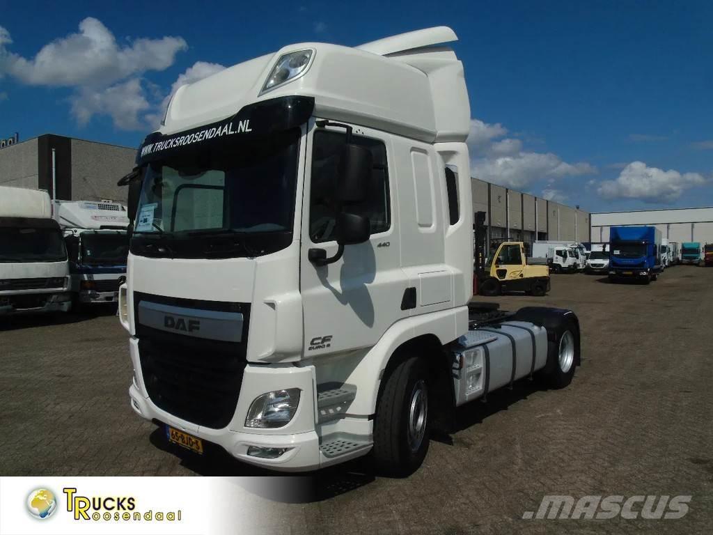 DAF CF 440 + EURO 6 Cabezas tractoras