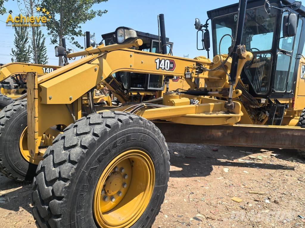 CAT 140 GC Motoniveladoras