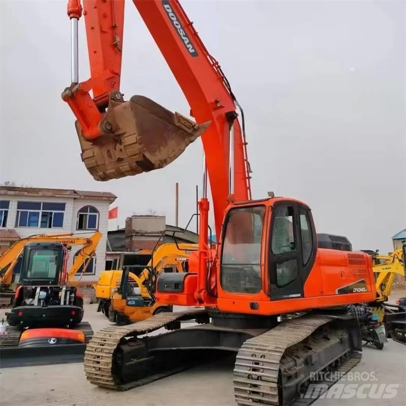 Doosan DX 340 LC-9C Excavadoras de cadenas