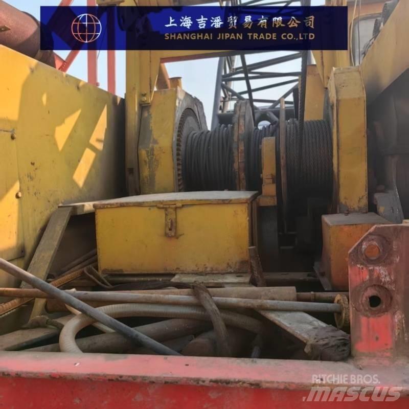 Hitachi KH180 Grúas de oruga