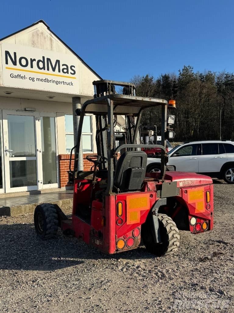 Moffett M4 25.3 Carretillas diesel