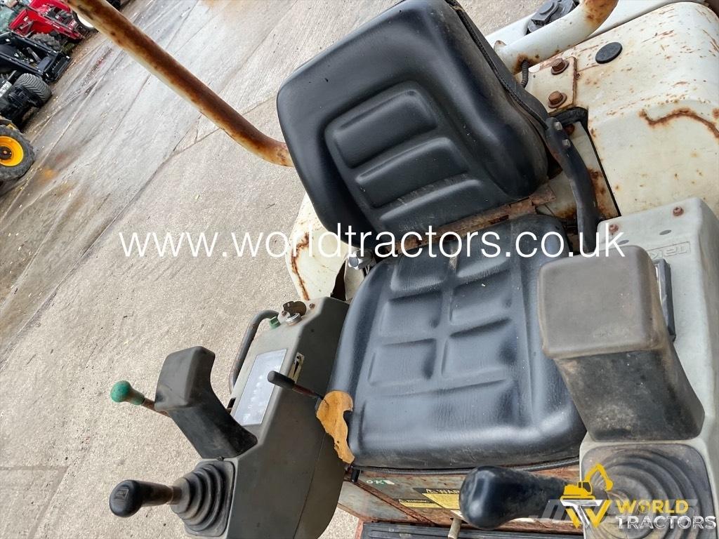 Takeuchi TB 016 Mini excavadoras < 7t