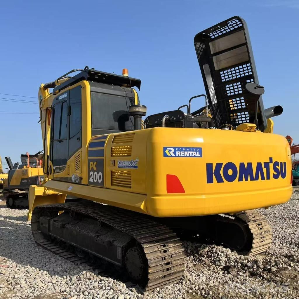 Komatsu PC 200 Excavadoras de cadenas
