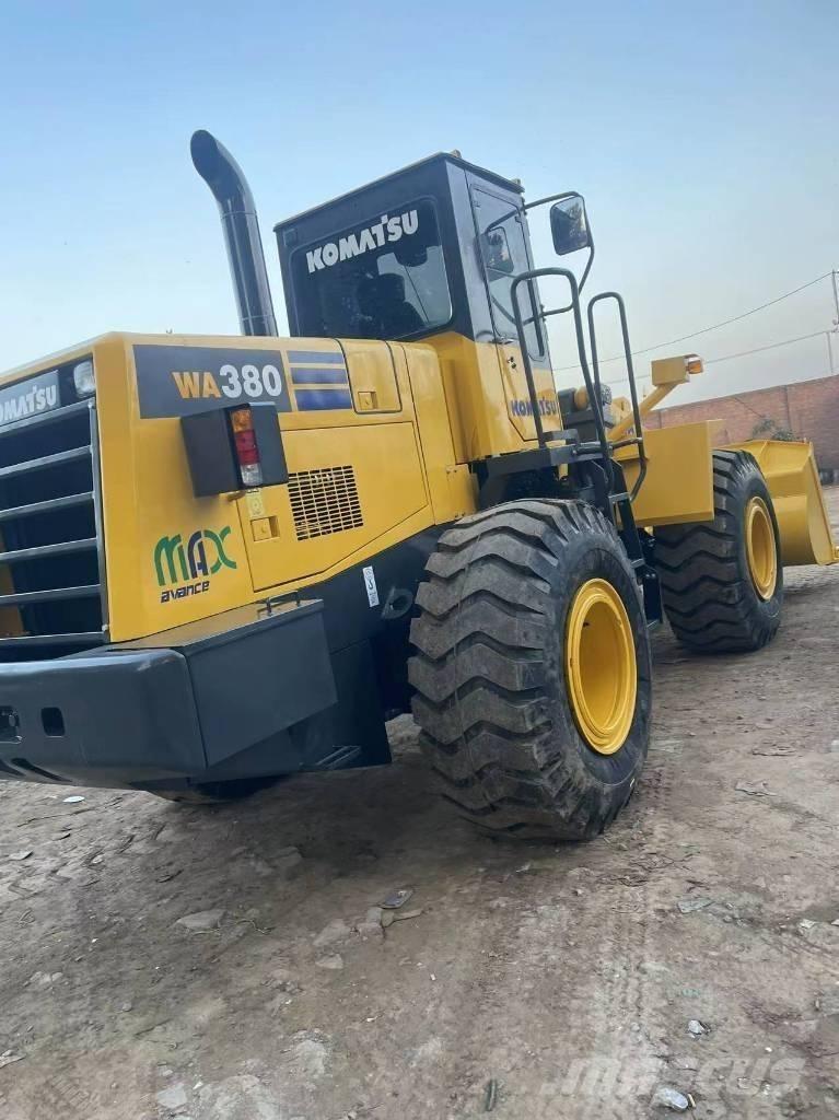 Komatsu WA 380 Cargadoras sobre ruedas