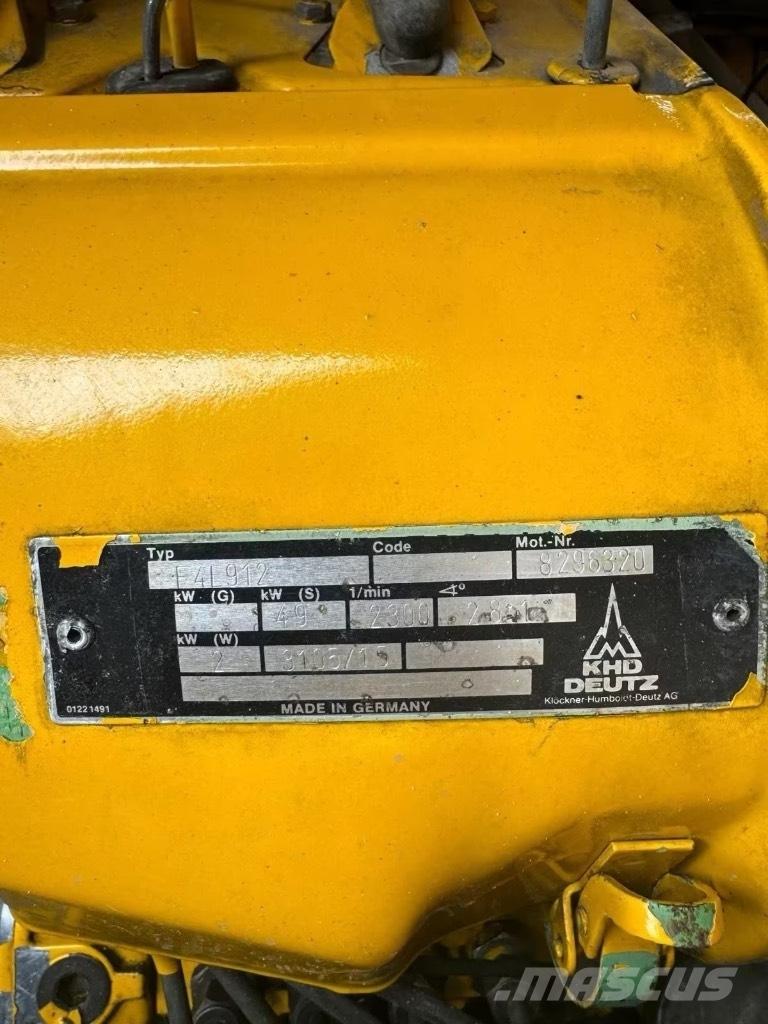 Atlas AR 72 Cargadoras sobre ruedas