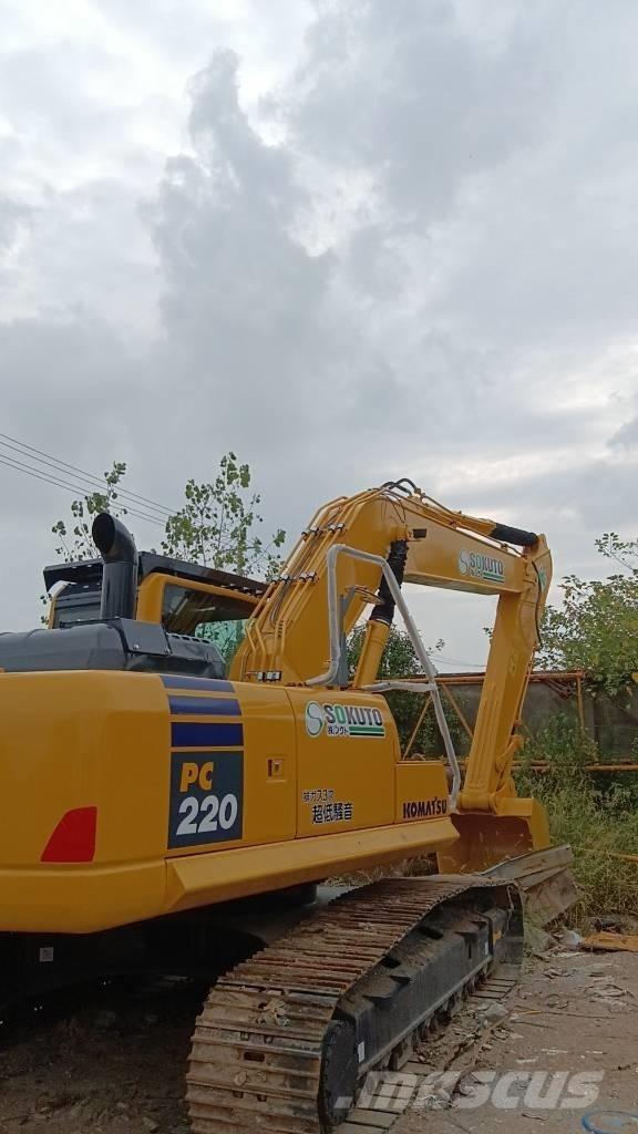 Komatsu PC 220-7 Excavadoras de cadenas