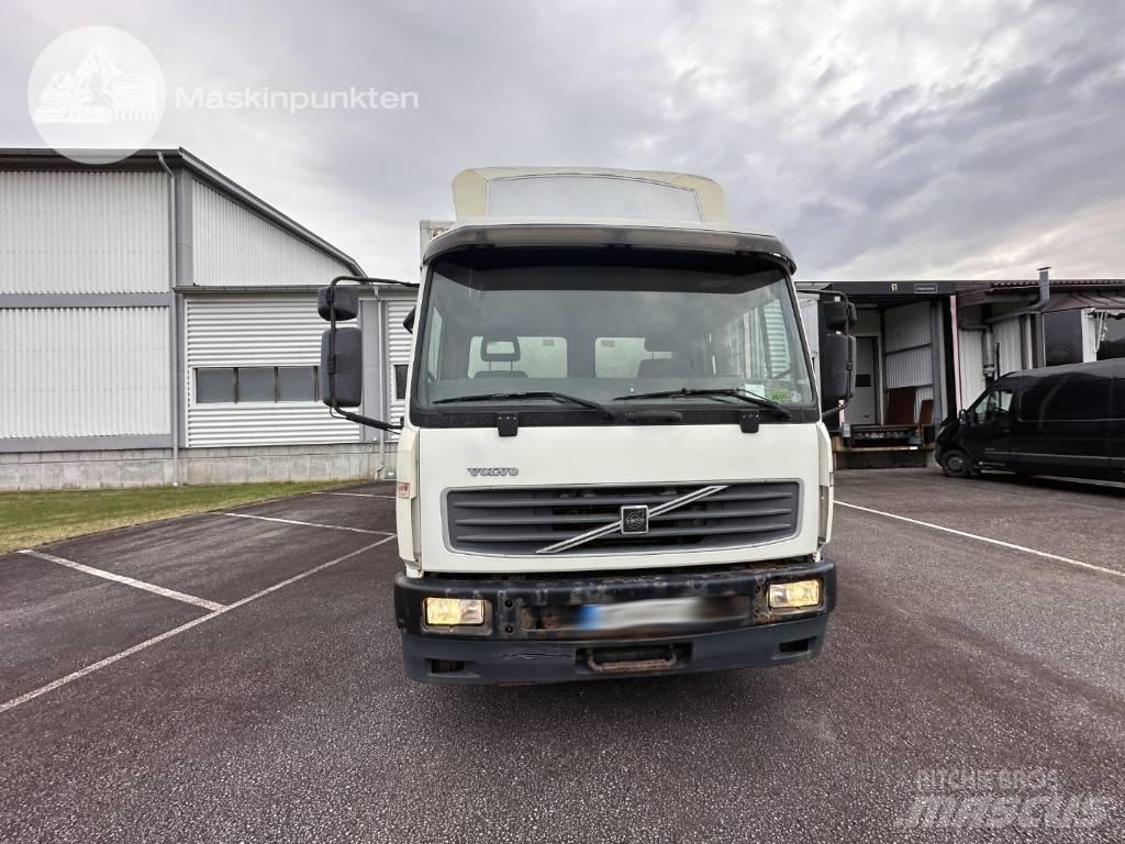 Volvo FL 612 Camiones caja cerrada