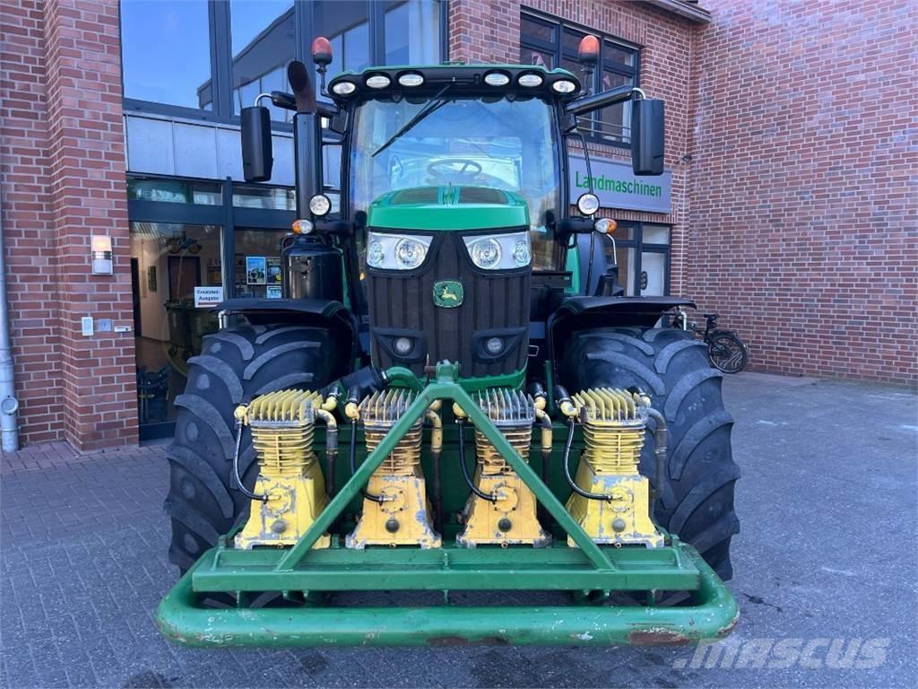 John Deere 6215R Tractores