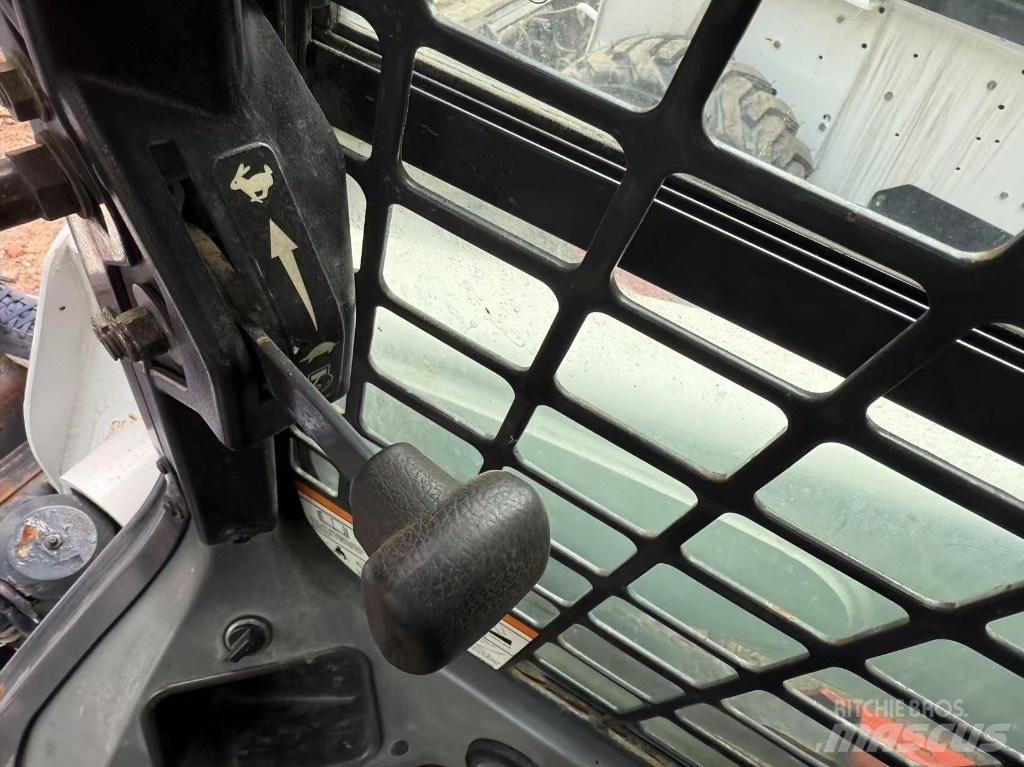Bobcat S 220 S750 Minicargadoras