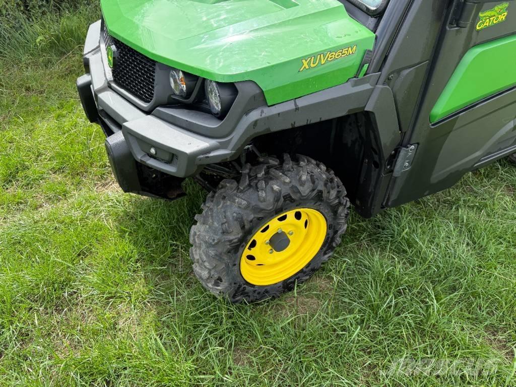 John Deere XUV 865 Maquinaria para servicios públicos