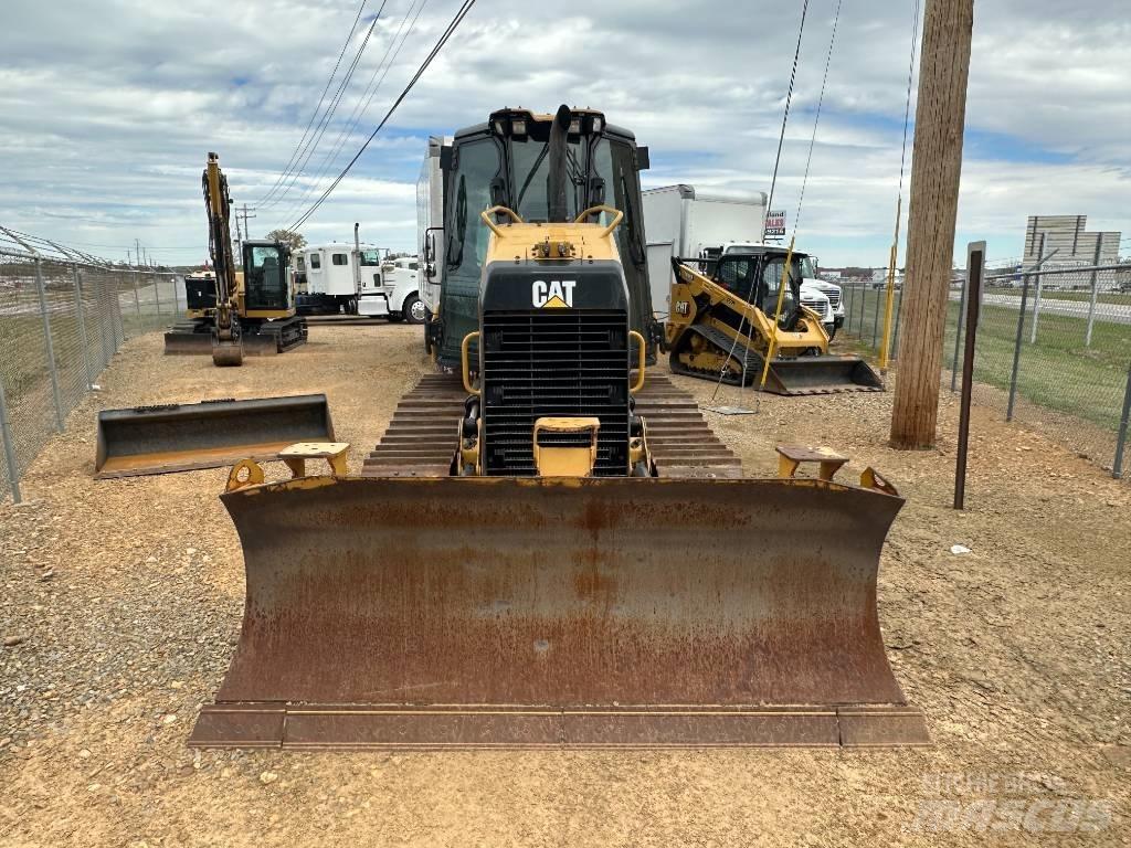 CAT D 4 K 2 XL Buldozer sobre oruga