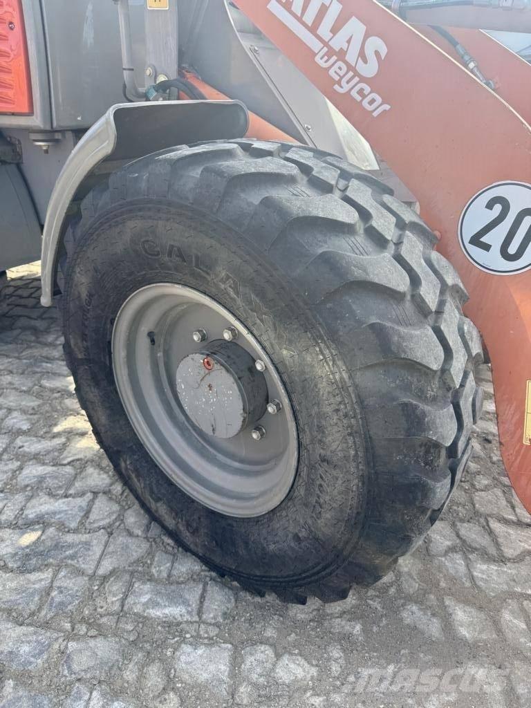 Atlas AR 60 Cargadoras sobre ruedas