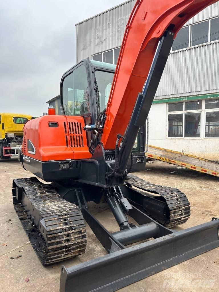 Doosan DX 60 Mini excavadoras < 7t
