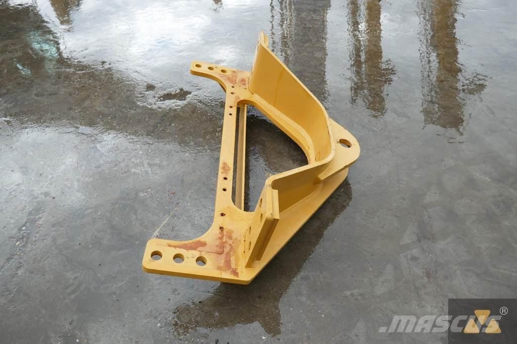 CAT 140M3 Drawbar Transporte - Otros