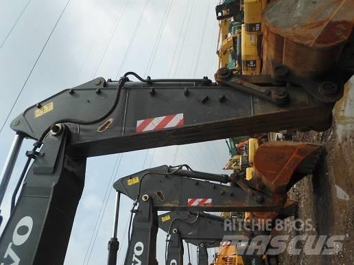Volvo EC 460 B LC Excavadoras de cadenas