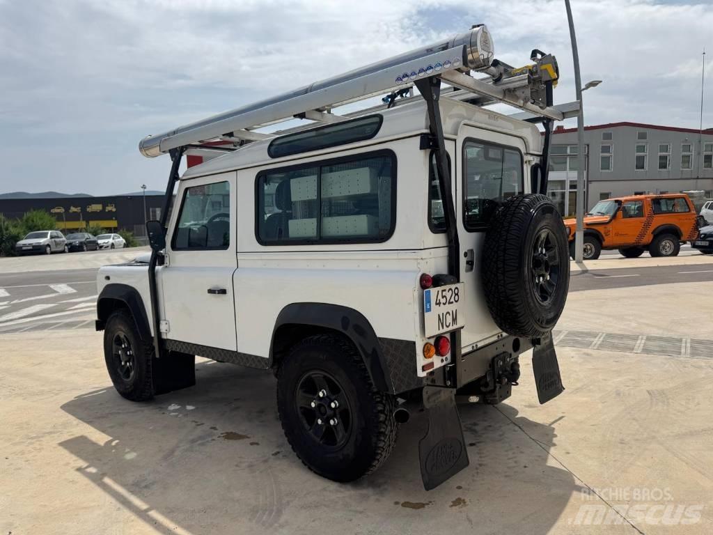 Land Rover Defender Coches