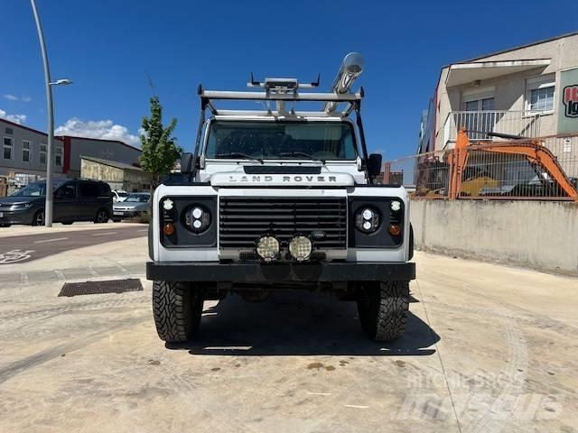 Land Rover Defender Coches