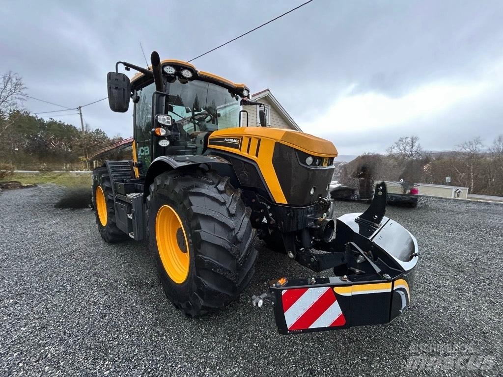 JCB 4220 FASTRAC Tractores