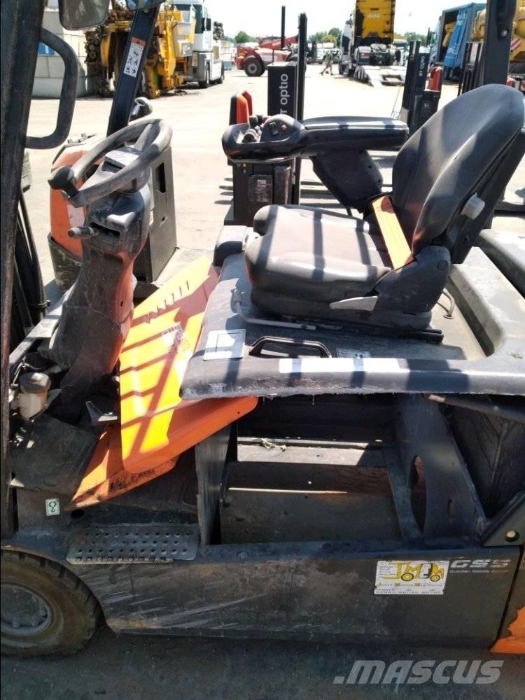 Doosan B 18 T-7 Carretillas de horquilla eléctrica