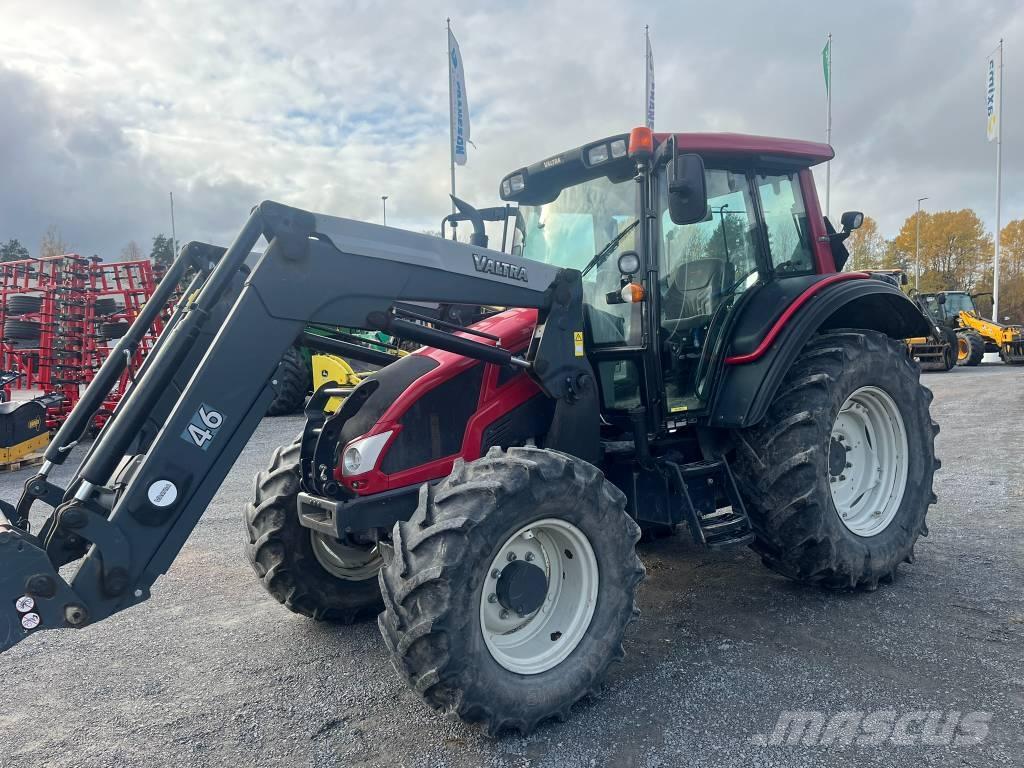 Valtra N 103 Tractores