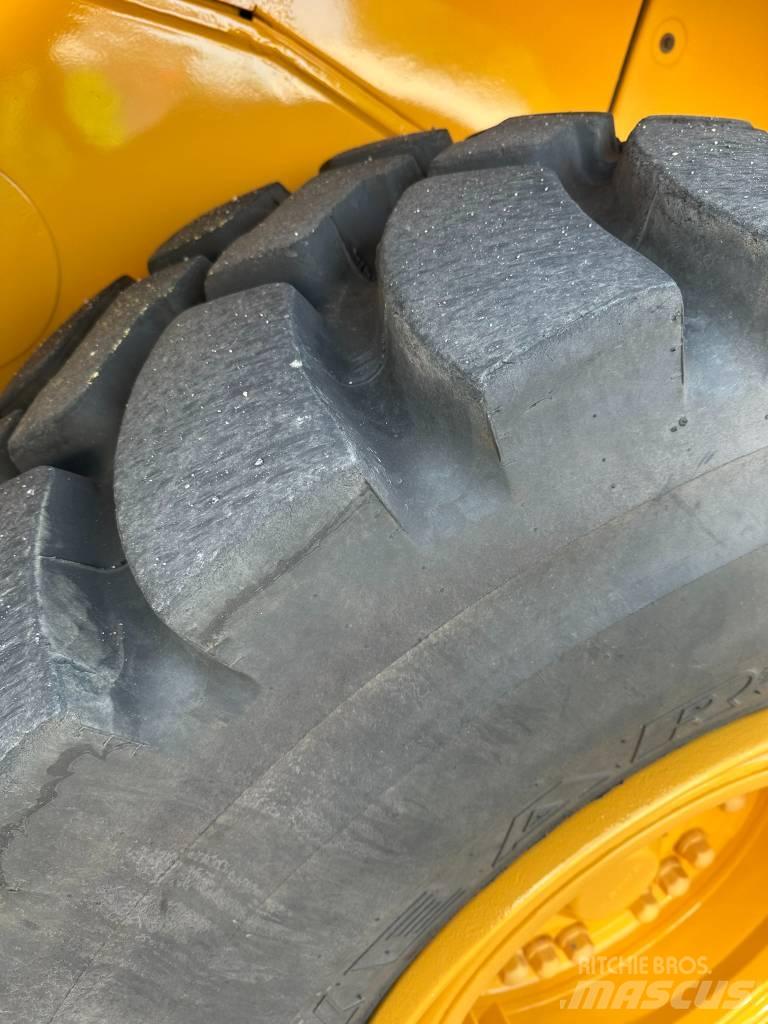 Volvo BM L 120 G Cargadoras sobre ruedas