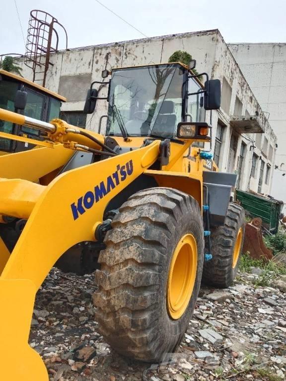 Komatsu WA 320-5 Cargadoras sobre ruedas