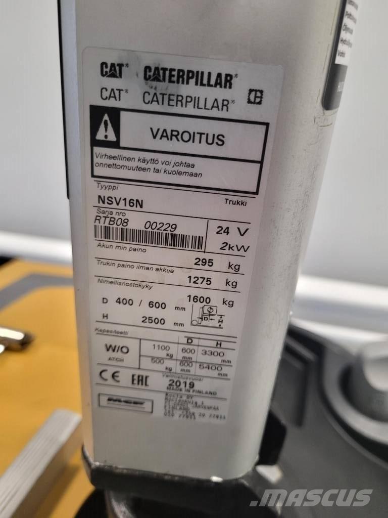 CAT NSV 16N ( MYYTY ) Apiladores eléctricos autopropulsados