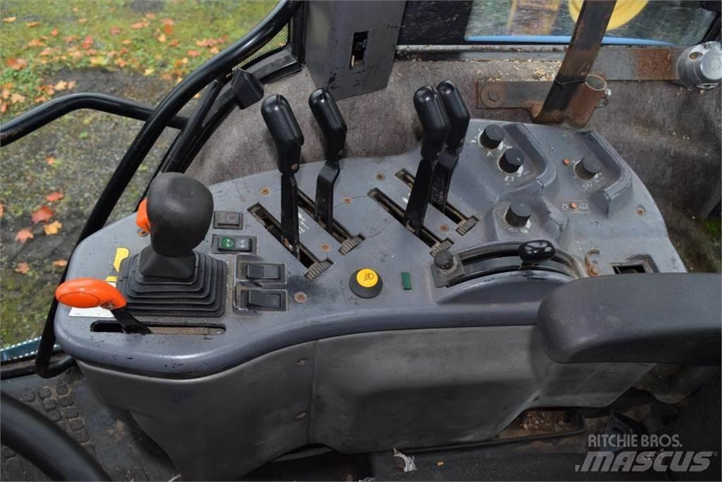 New Holland 8670 Tractores