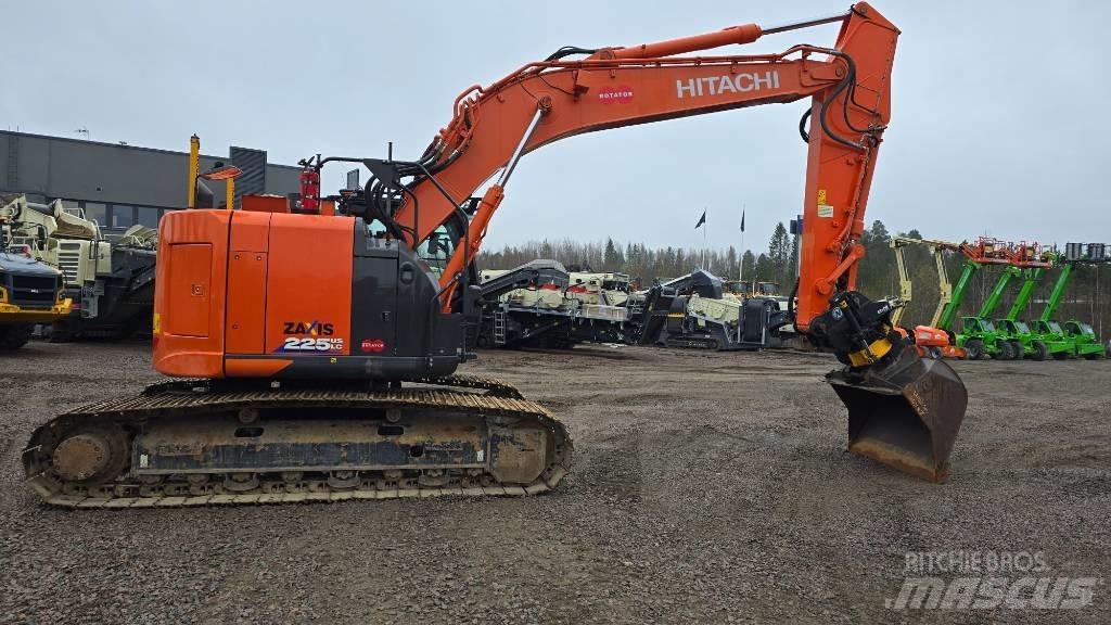 Hitachi ZX 225USLC-6 Excavadoras de cadenas