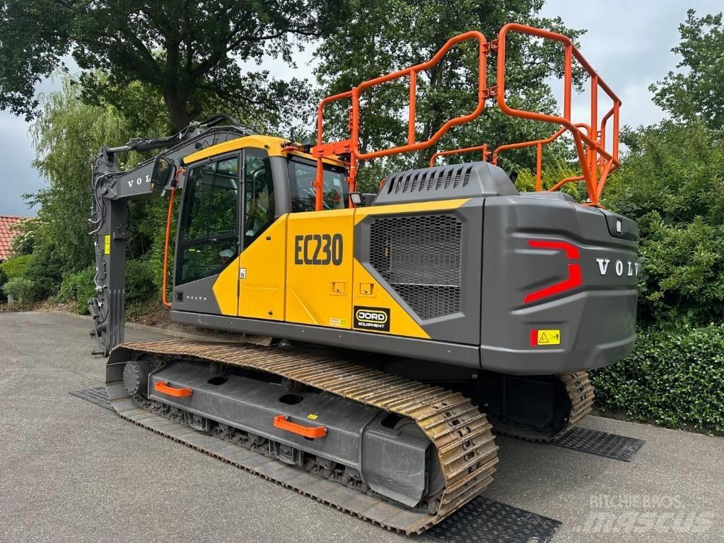 Volvo EC 230 Excavadoras de cadenas