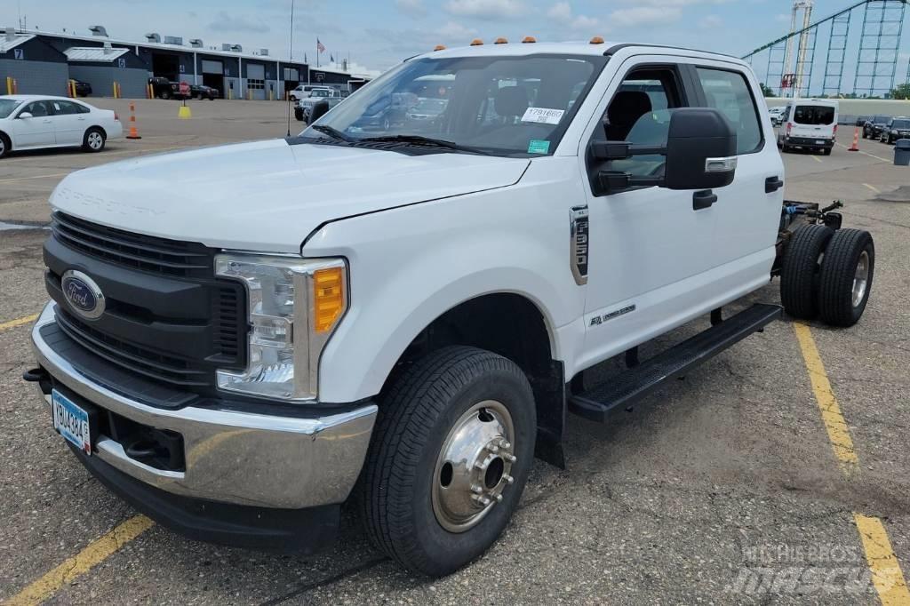 Ford F 350 XL SD Camiones chasis