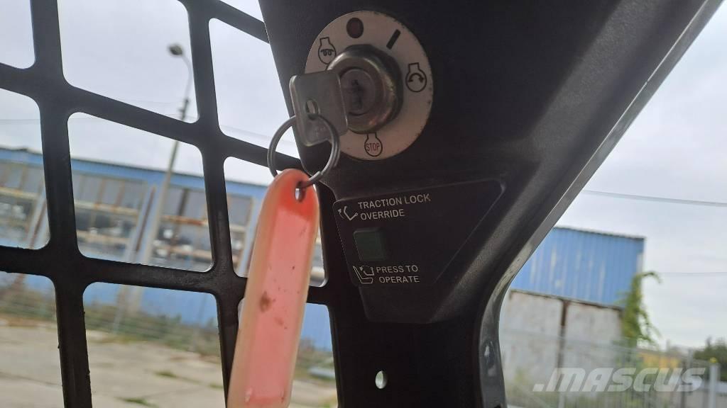 Bobcat s 70 Minicargadoras