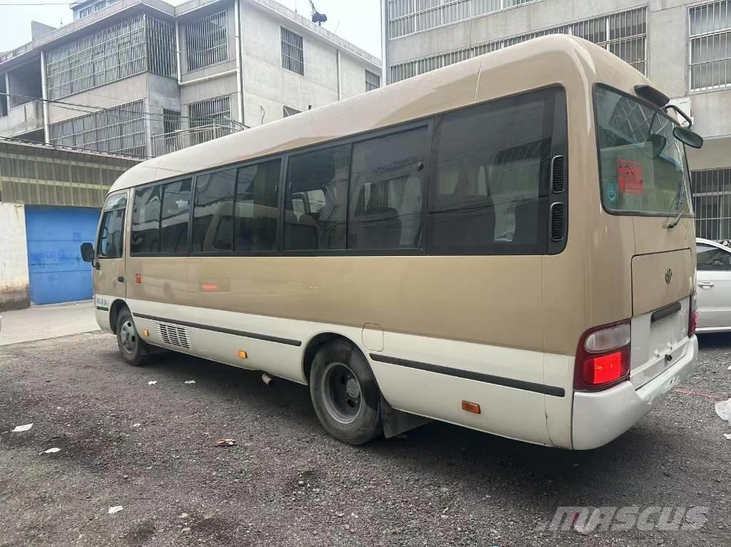 Toyota Coaster Autobuses interurbanos